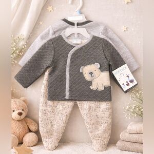 *NWT* Quilted Bear Kids 3 Piece Footie Set - Gray and Cream